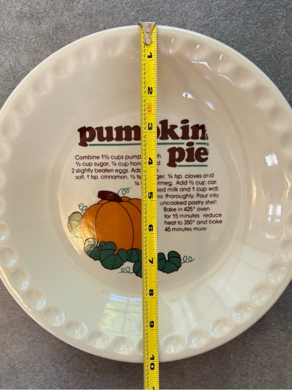 Pumpkin Pie Ceramic Baking Dish - Cream with Orange & Green - Picture 4 of 5